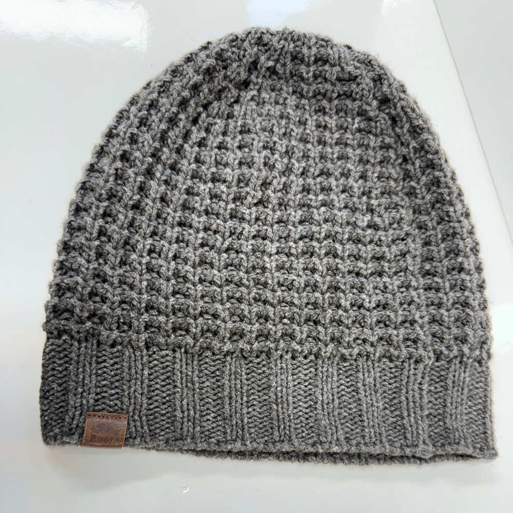 Roots Box Knit Grey Toque Winter Hat One Size Adult Loose Beanie Cotton Blend